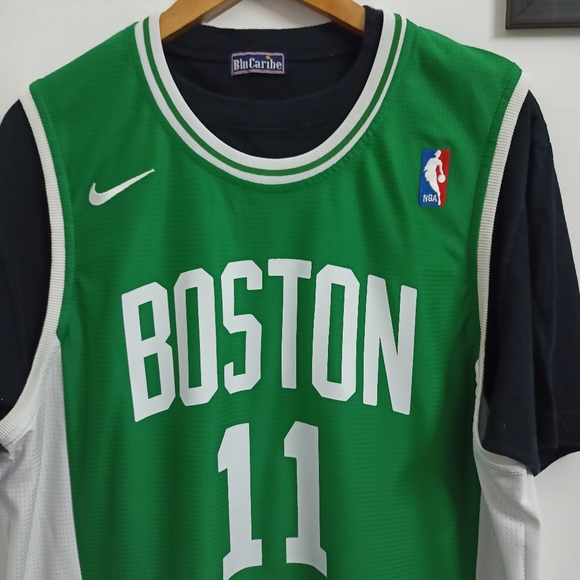 NBA Boston Celtics Nike Kyrie Irving Jersey - Green - Picture 4 of 7